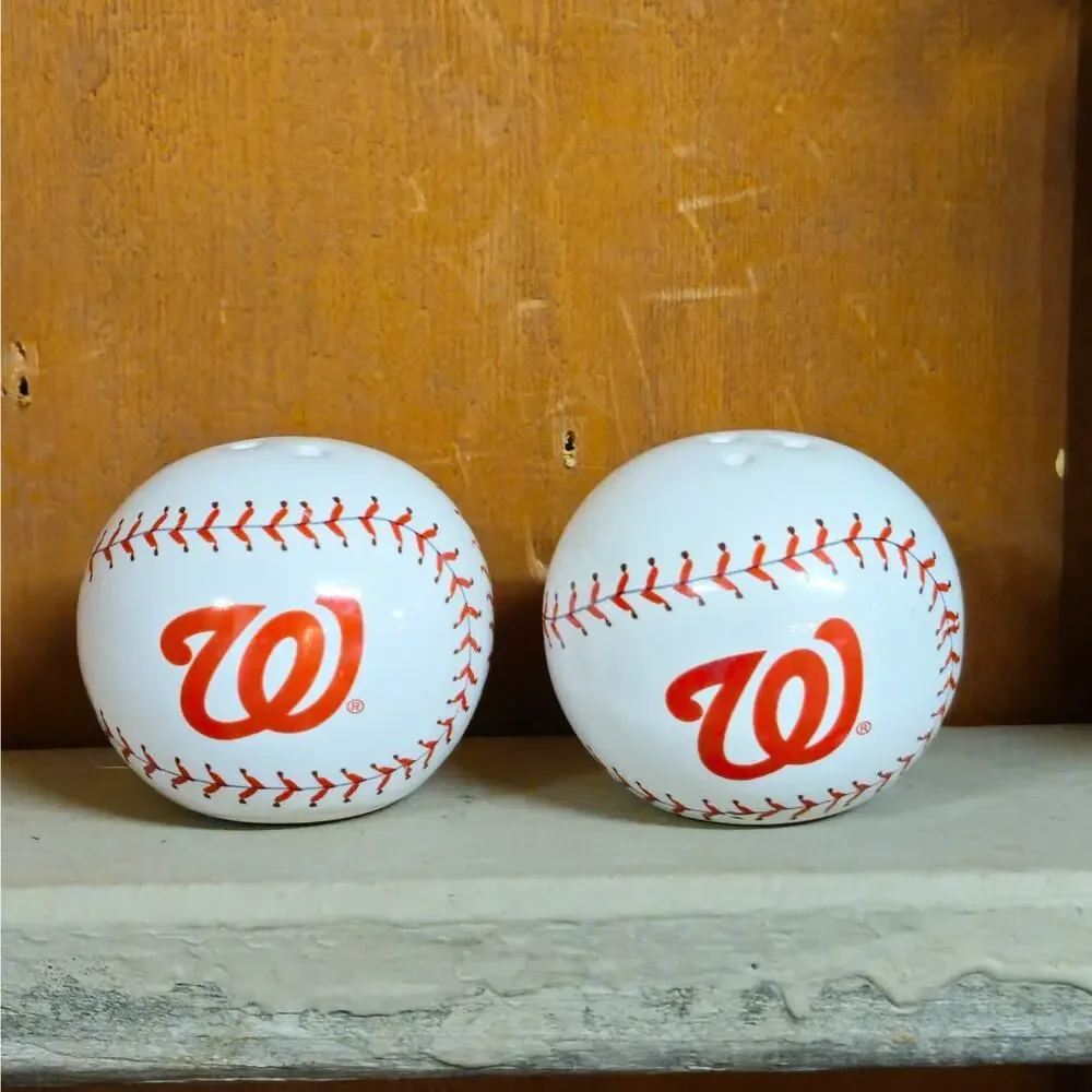 Washington Nationals Baseball Salt and Pepper Shakers – NIB MLB Kitchen Decor